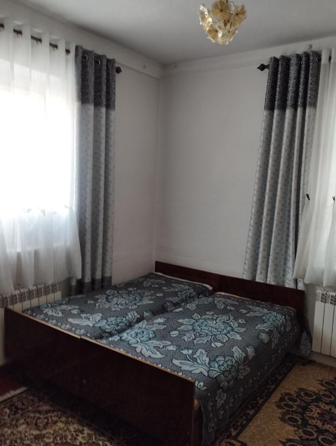 Guest House Sono Adress Derbisheva 202 Karakoł Zewnętrze zdjęcie